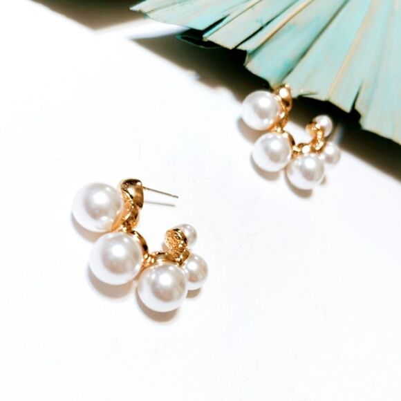 Pearl statement earrings #563 - Picture 4 of 6